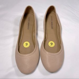 Lucky Brand Emmie Flats. New without Box Size 9
